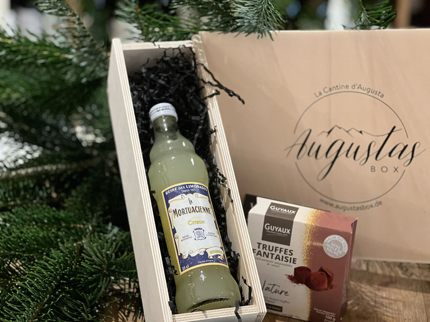 Petit Plaisir - Käse & Wein Tasting Online - Feinkost aus Frankreich zu Hause genießen