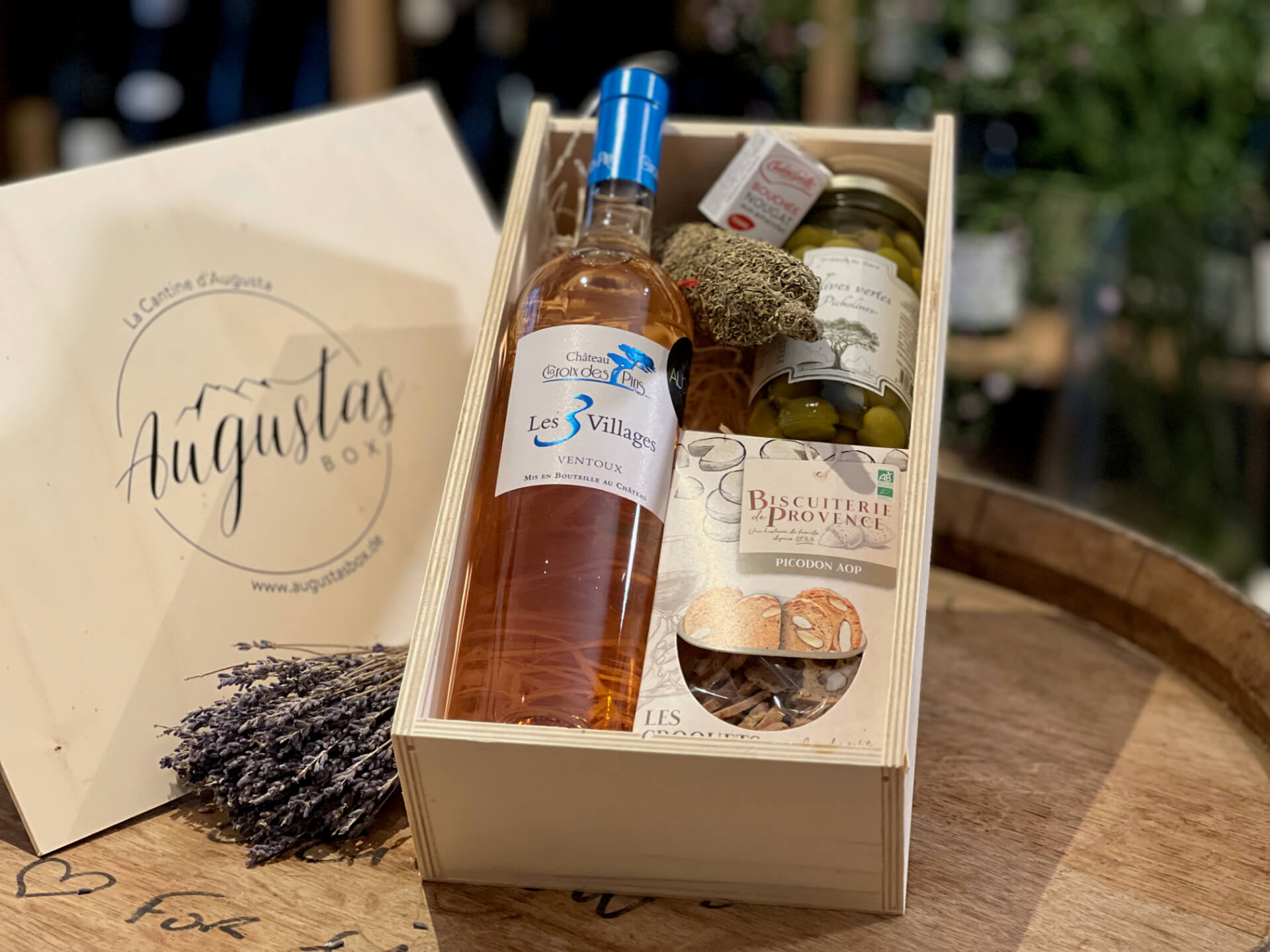 Geschenkkorb «Provence» - Augustas Box - Käse Wein und Feinkost aus Frankreich zu Hause genießen