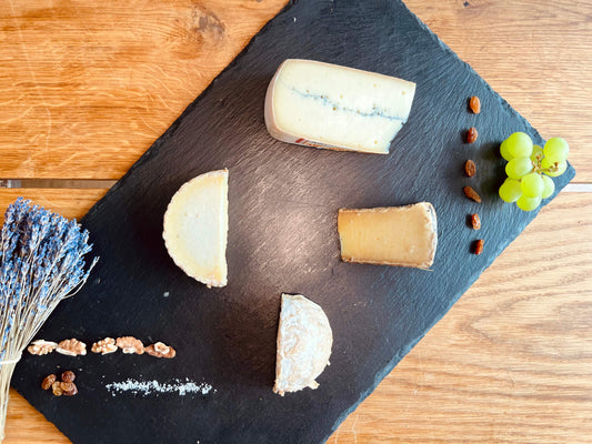 Käse Box - Augustas Box - Käse Wein und Feinkost aus Frankreich zu Hause genießen
