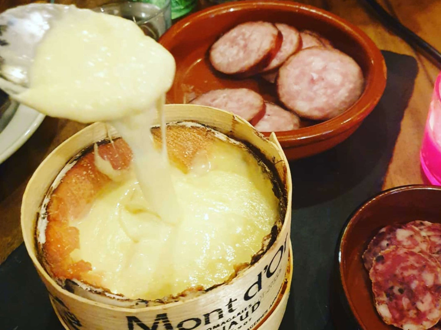 Mont d'Or Box (Ofenkäse) - Augustas Box - Käse Wein und Feinkost aus Frankreich zu Hause genießen