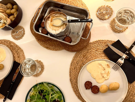 Mont d'Or Box (Ofenkäse) - Käse & Wein Tasting Online - Feinkost aus Frankreich zu Hause genießen